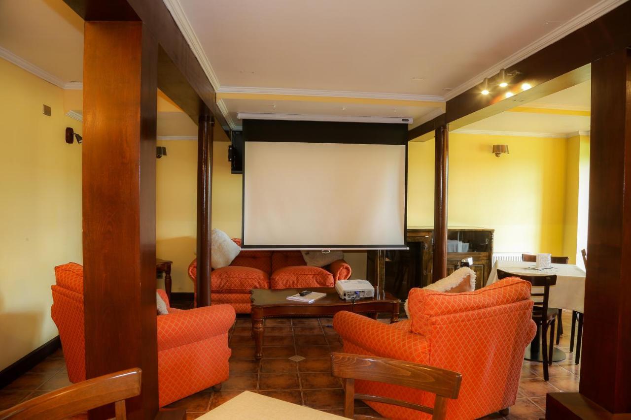 Hotel Lacolet Punta Arenas Extérieur photo