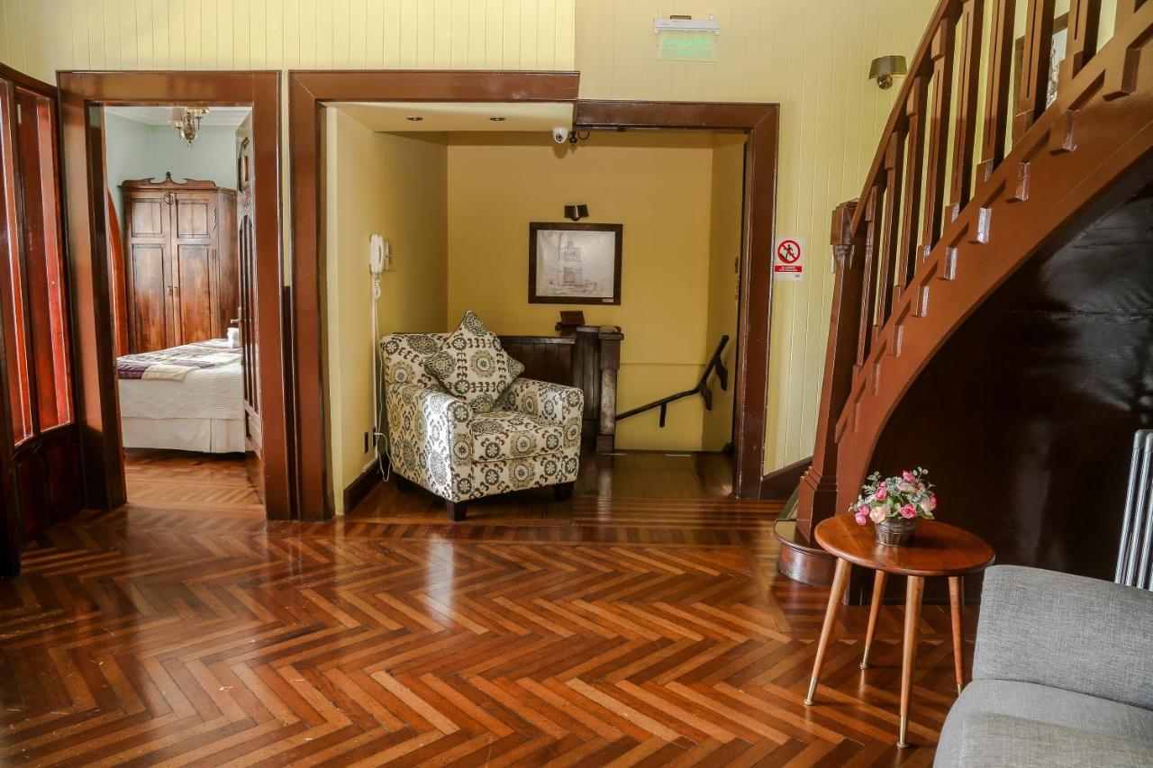 Hotel Lacolet Punta Arenas Extérieur photo